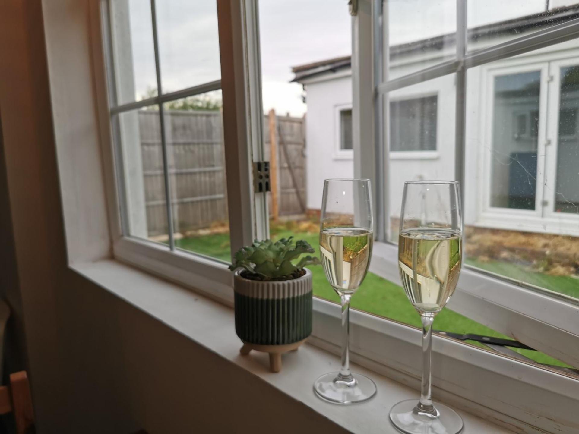 Cosy Studio In Havant! Near A3 And Staunton Country Park Exteriér fotografie
