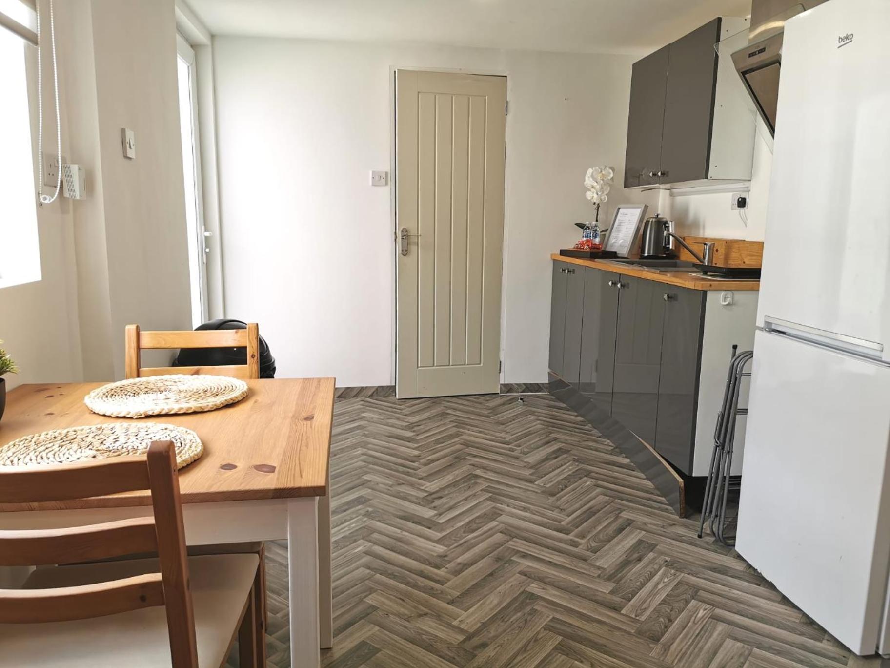 Cosy Studio In Havant! Near A3 And Staunton Country Park Exteriér fotografie